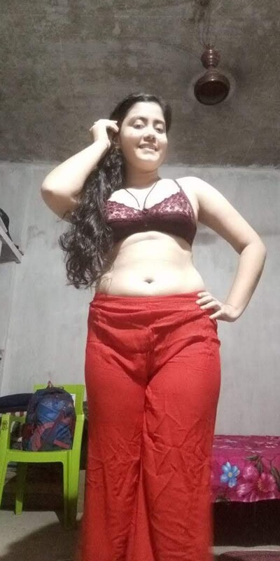Beautiful Hottest Desi Gf Ruksar Showing Hot Big Boobs Press Oiling Nughty Sexy Horny Pink Pussy Fingering Full Collection 44Videos+Pics