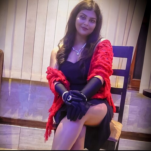 BEAUTIFUL BENGALI BUSTY SLUTTY BABE TEASING SHOWING DEEP CLEAVAGE,SQUEEZING BOOBS (PICS+ HD VIDEO)😍🔥🥵