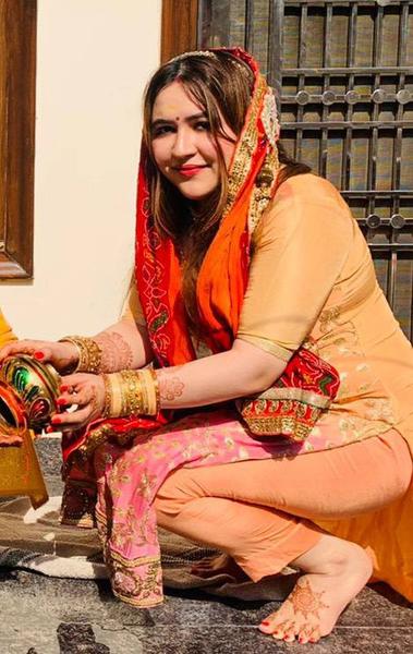 Beautiful Newly Married Wife Hot Boobs Sucking Hubby Dick Videos+Pics