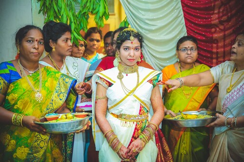 Newly Marride GirlFriend Leaked Boobs Ass And Hairy Pussy Pics Collection😋😋