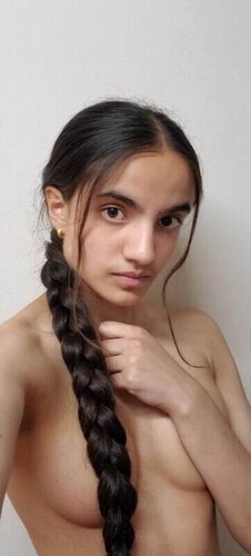 Sexy Indian Girl Teasing Showing 06Videos